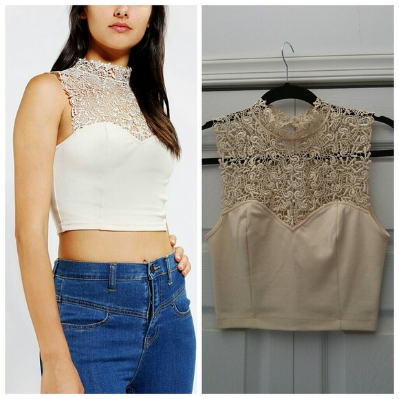 Urban Outfitters Lace High Neck Crop Top - Picture 2 of 9